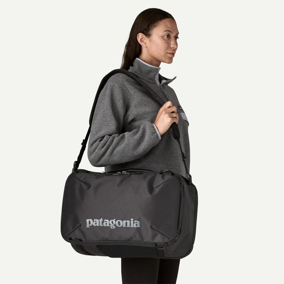 Patagonia Black Hole Mini MLC Pack 30L Black