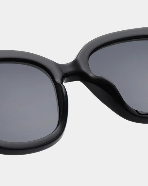 A. KJÆRBEDE Billy Black Sunglasses