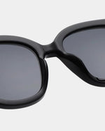 A. KJÆRBEDE Billy Black Sunglasses