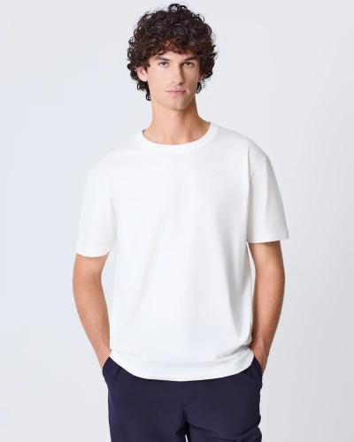 La Paz Dantas T-shirt