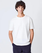 La Paz Dantas T-shirt
