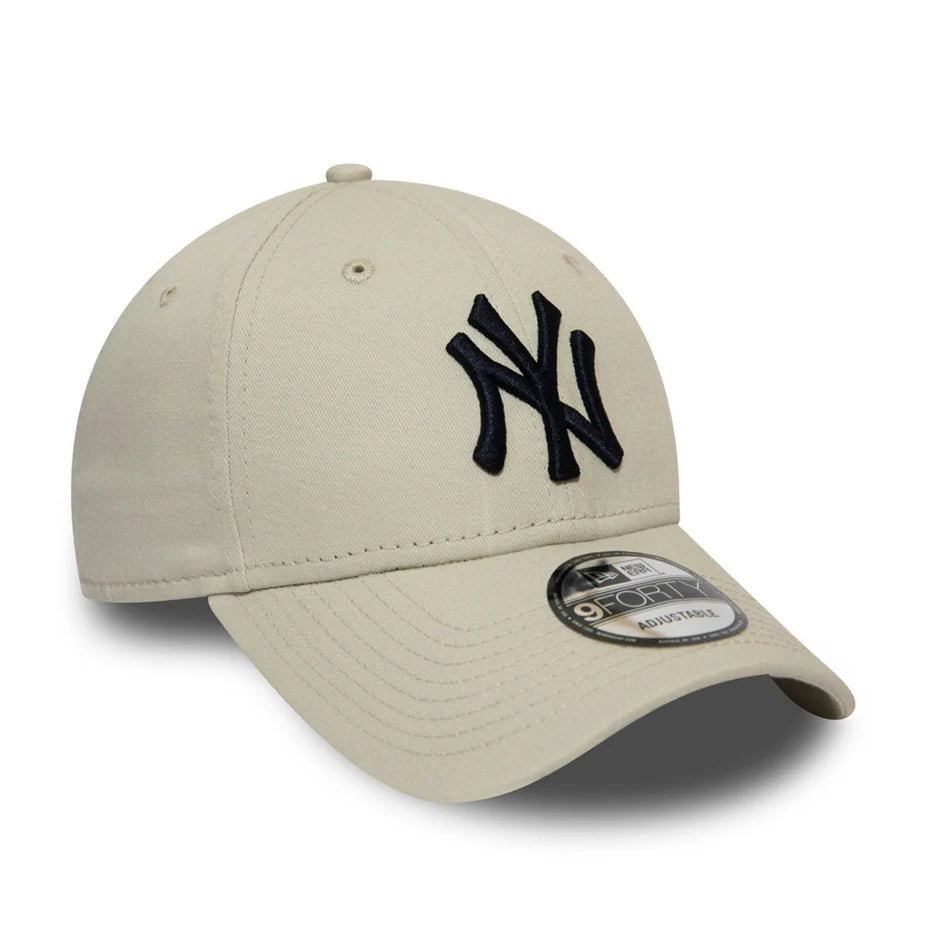 New Era New York Yankees Essential Stone 9Forty