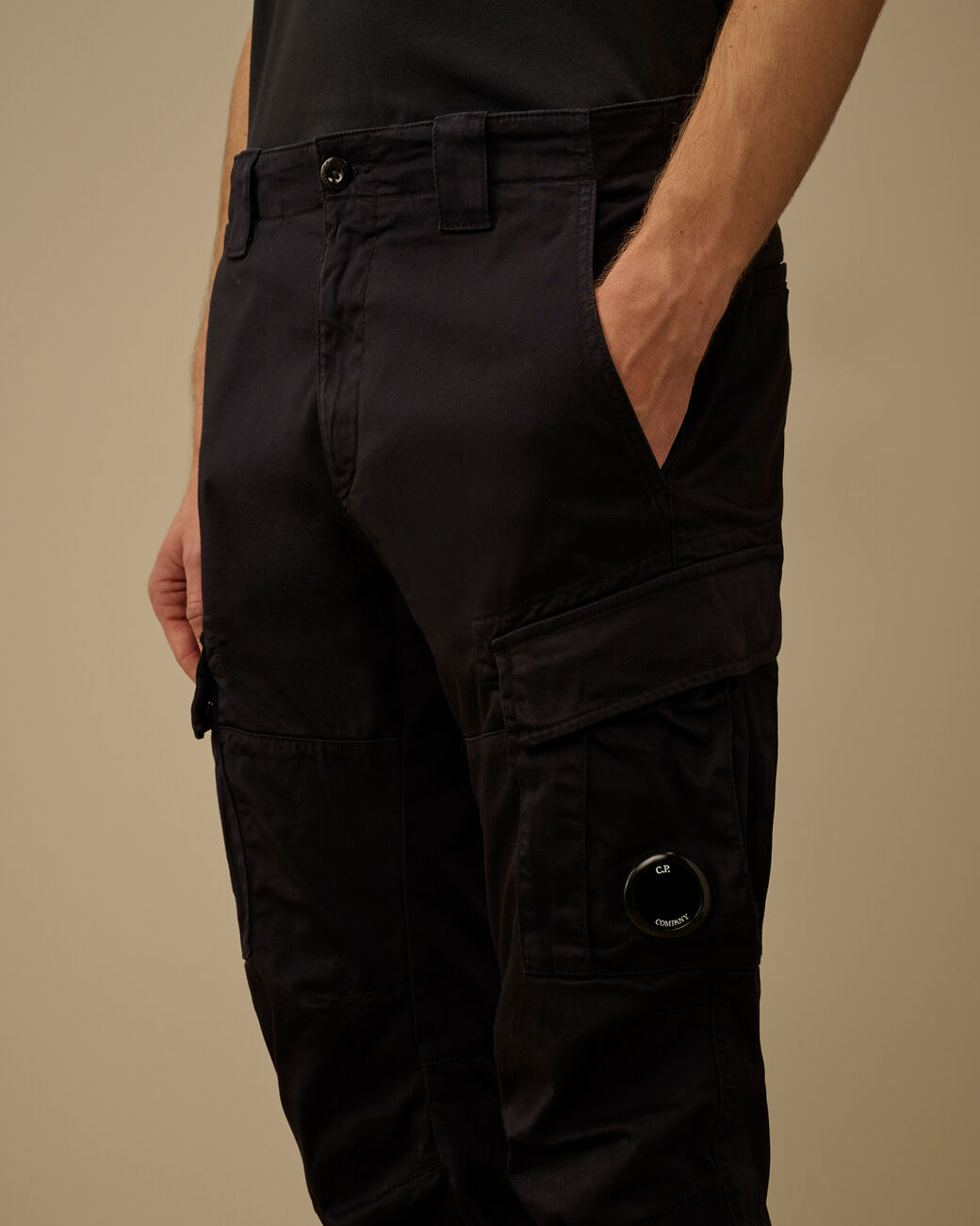 Cp Company Stretch Sateen Ergonomic Lens Cargo Pants