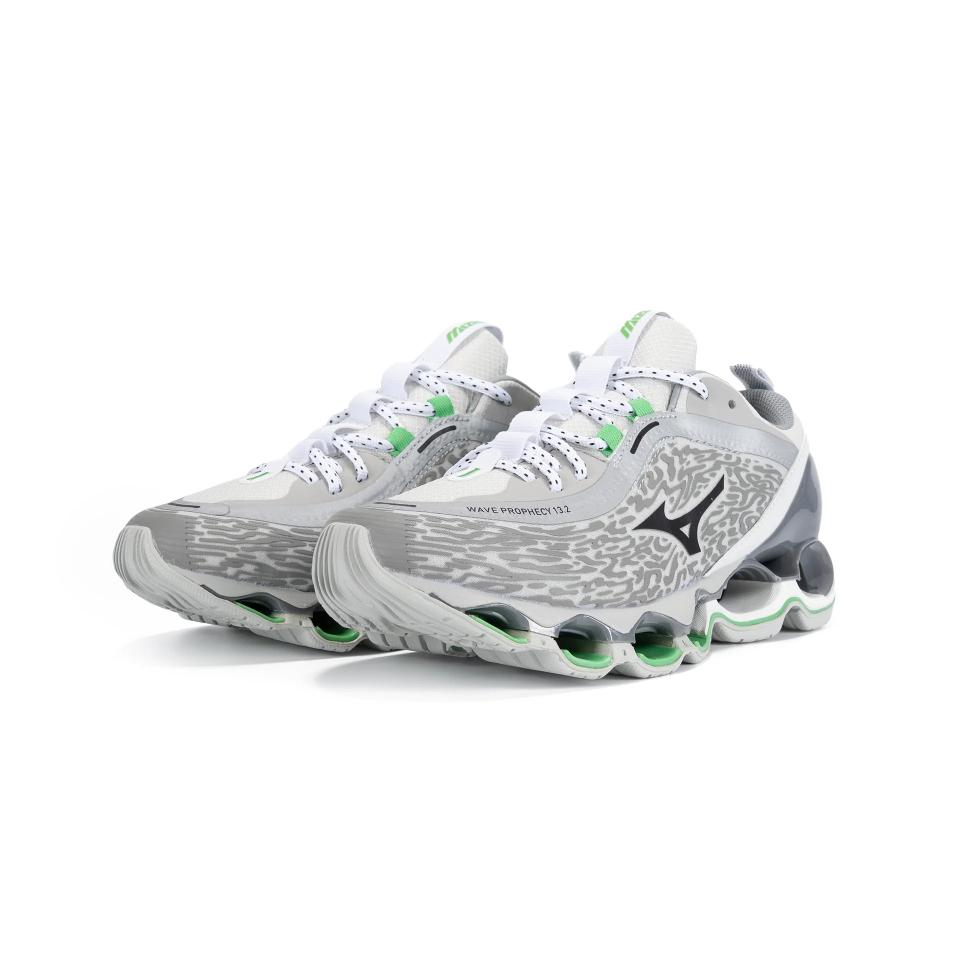 Mizuno Wave Prophecy 13.2