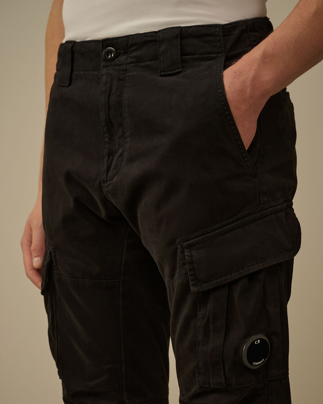 Cp Company Stretch Sateen Ergonomic Lens Cargo Pants