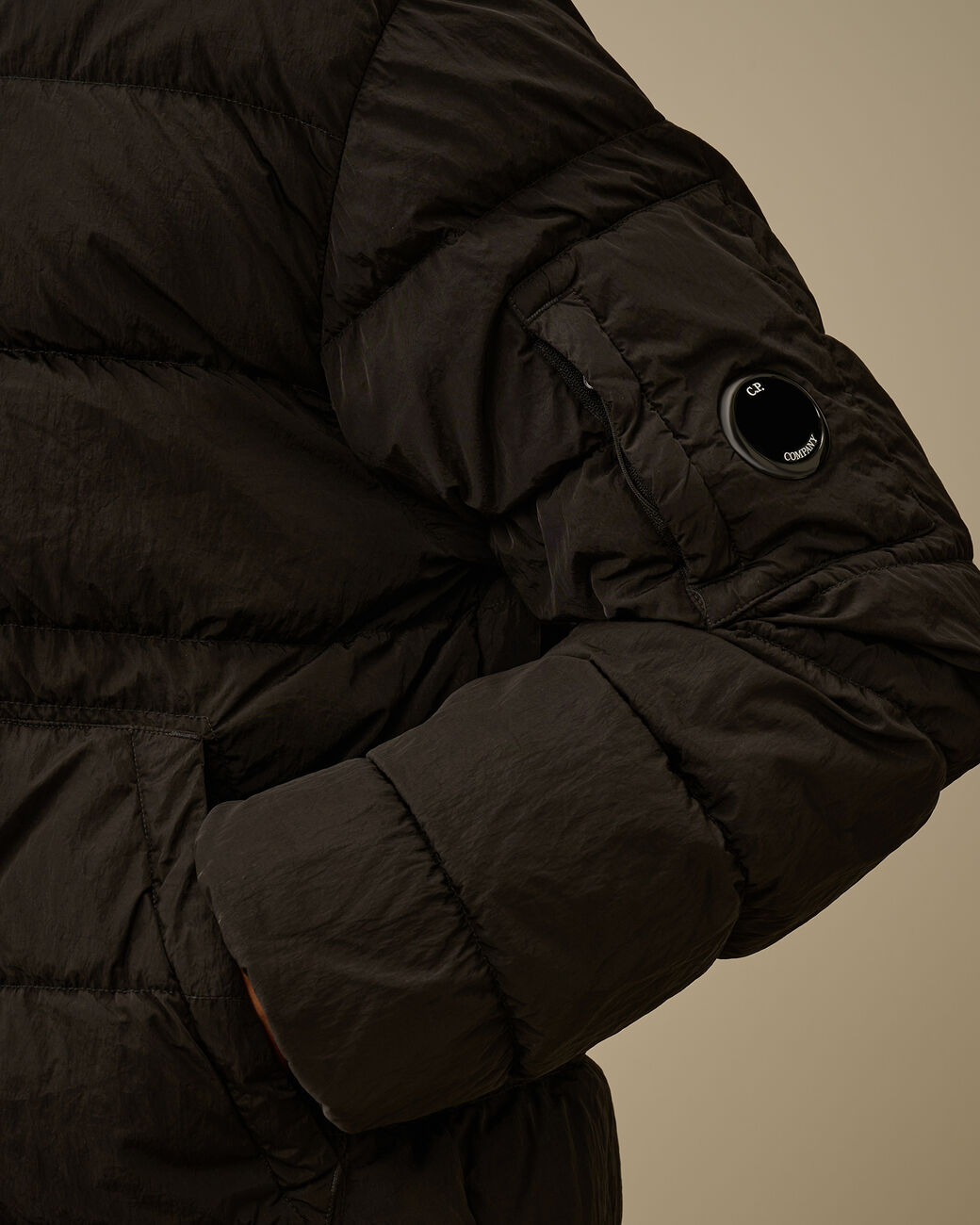 Cp Company Chrome-R Down Jacket