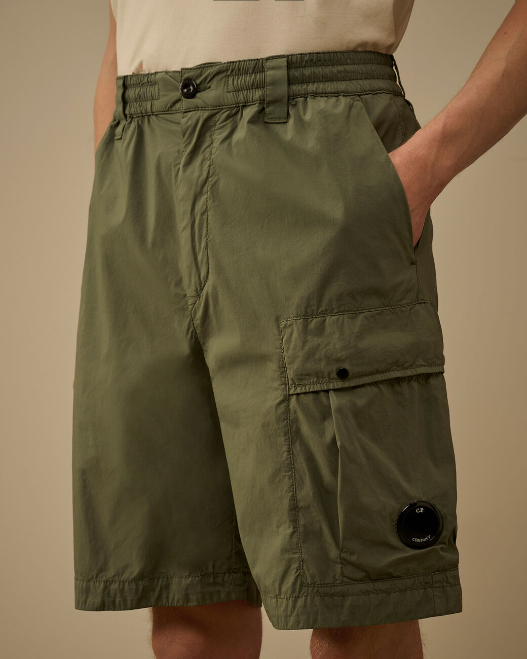 Cp Company 50 Fili Stretch Loose Lens Cargo Shorts