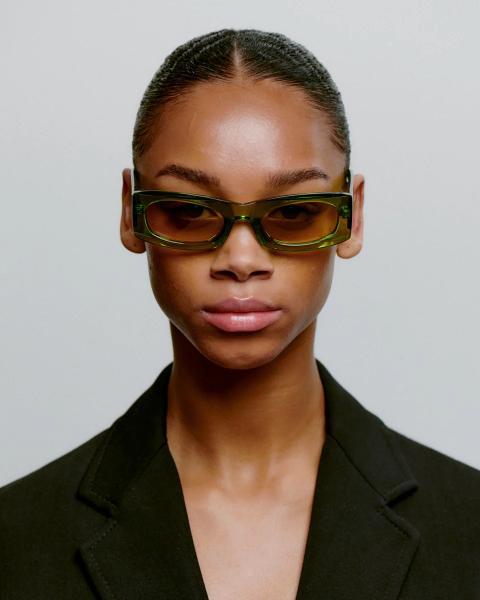 A. KJÆRBEDE Frida - Light Olive Sunglasses