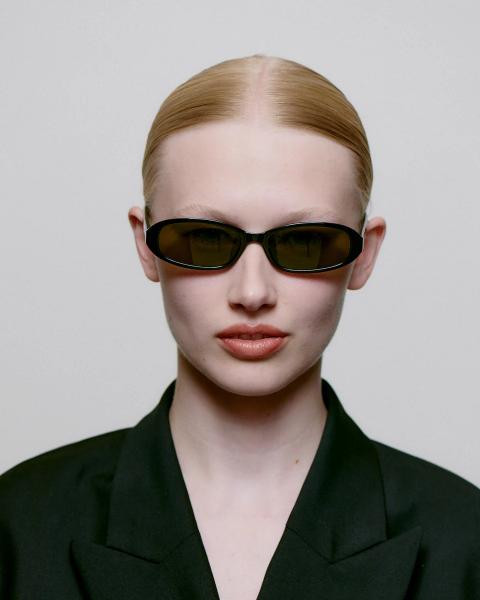 A. KJÆRBEDE Macy Black Sunglasses