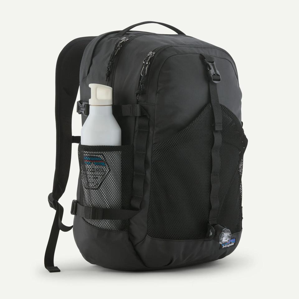 Patagonia Refugio Daypack 30L Black