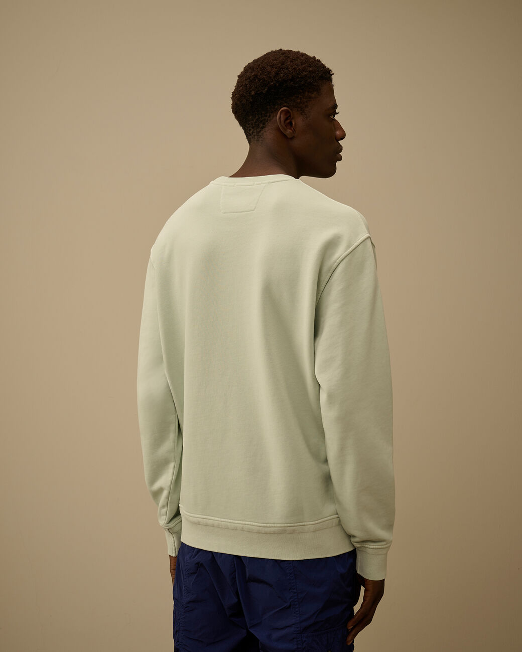 Cp Company Cotton Diagonal Fleece Resist Dyed Crewneck Lens Sweatshirt
