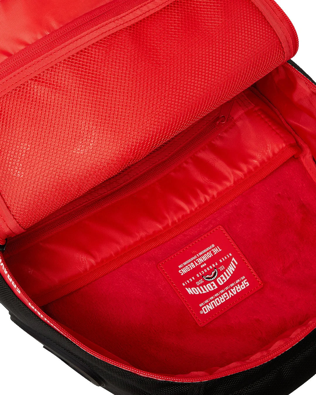 Sprayground Zaino Printed Zipper Shark Dlxr