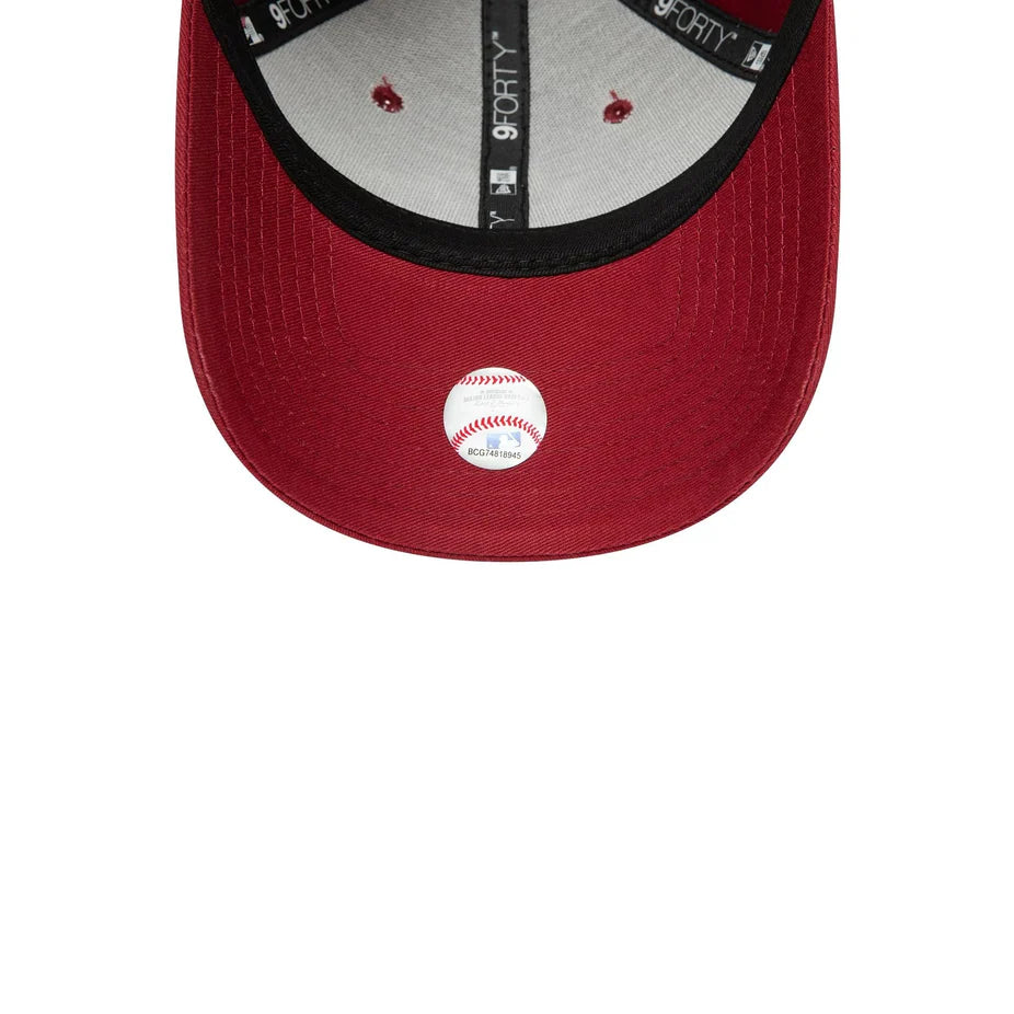 New Era 9FORTY New York Yankees Essential Bordeaux