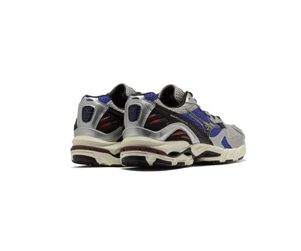 Mizuno Wave Rider 10