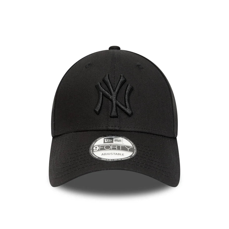 New Era 9Forty Regolabile New York Yankees Essential